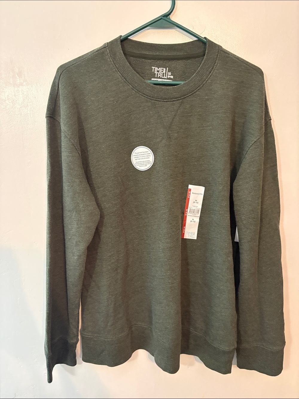 NWT: Time and Tru Pullover Sweatshirt in Olive